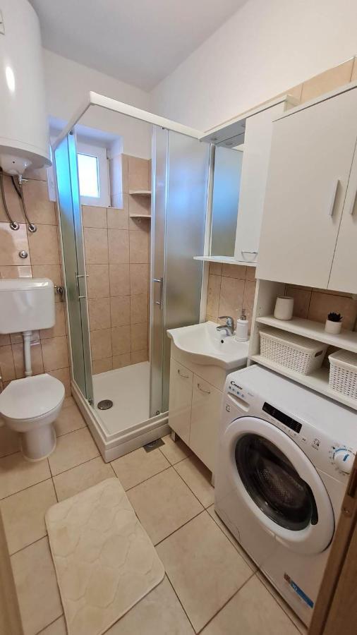 Apartman "Flower Garden" Ražanac Exteriér fotografie