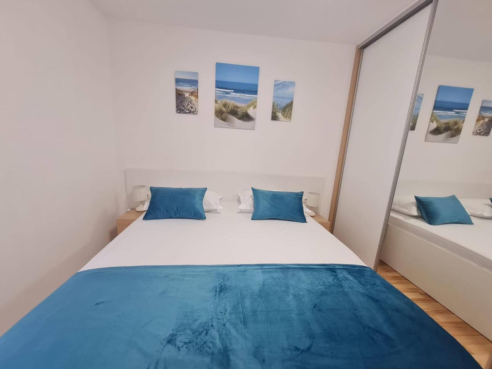 Apartman "Flower Garden" Ražanac Exteriér fotografie